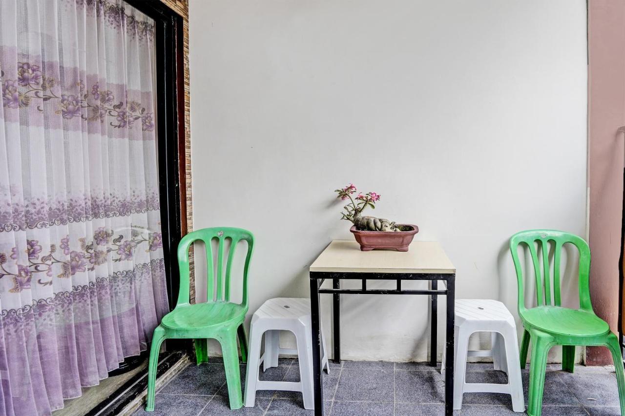 Oyo 92435 Sunlo Cozy Home Family Homestay Syariah Surabaja Zewnętrze zdjęcie