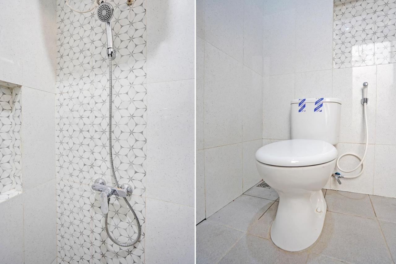 Oyo 92435 Sunlo Cozy Home Family Homestay Syariah Surabaja Zewnętrze zdjęcie