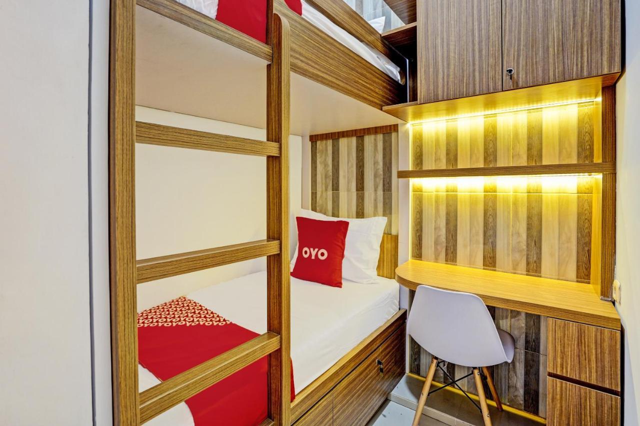 Oyo 92435 Sunlo Cozy Home Family Homestay Syariah Surabaja Zewnętrze zdjęcie